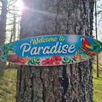 Campsite Miami Jungle Glamping *