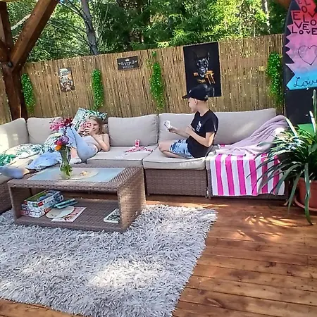 Miami Jungle Glamping Campsite Korjuse